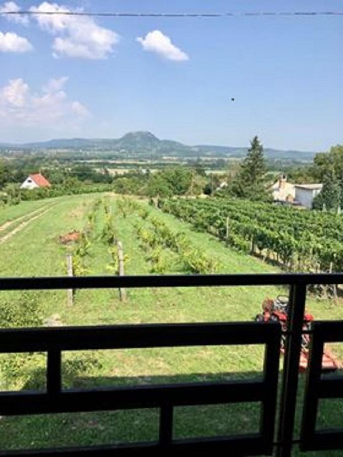 Villa Agnes Almai Agnes Apples Kisapati Exterior foto